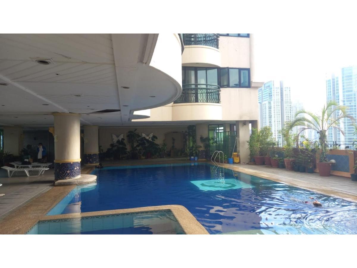 Capital O 914 Makati Palace Hotel Makati City Ngoại thất bức ảnh